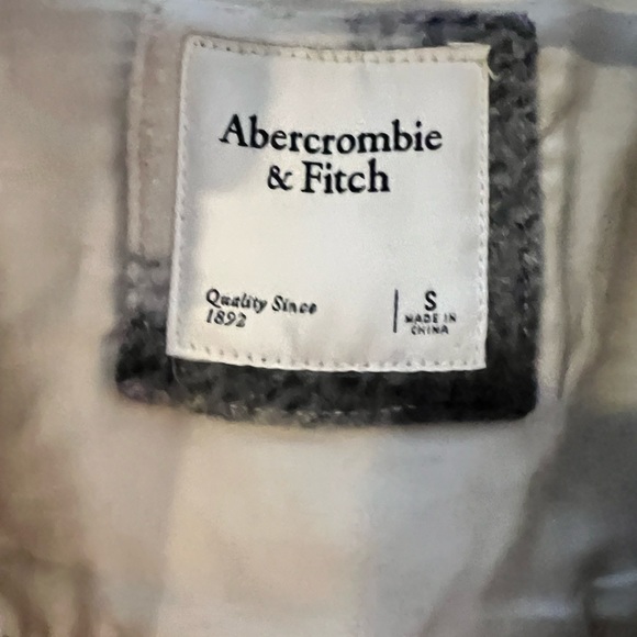 A&F plaid shirt jacket - Picture 4 of 6